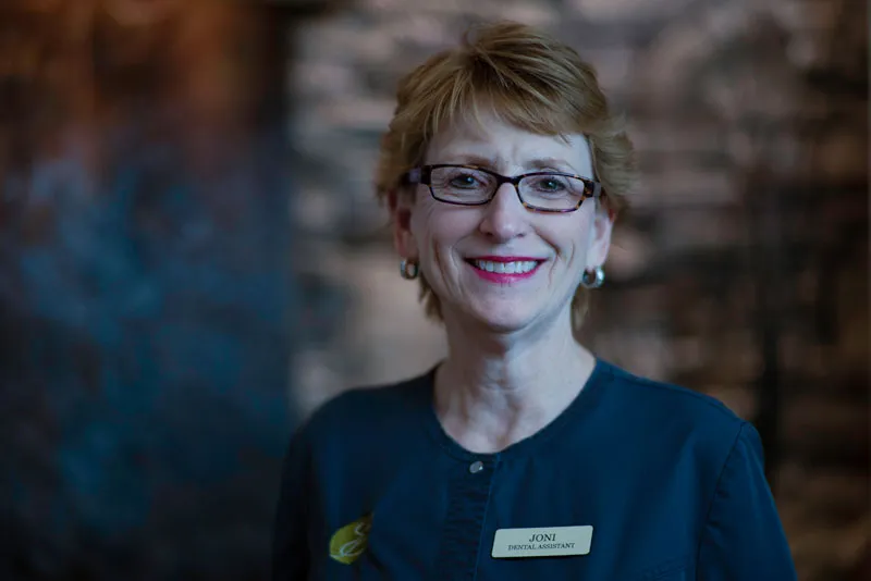Joni, Dental assistant at Eisin Periodontics & Implant Dentistry