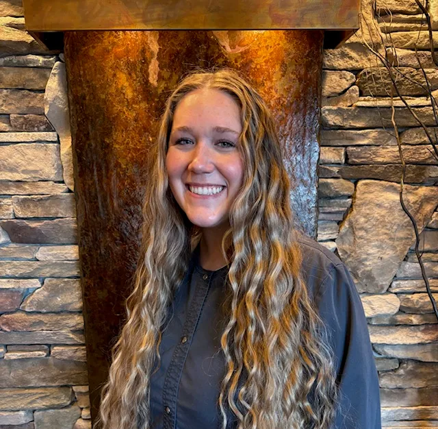 Maddy – Dental Assistant